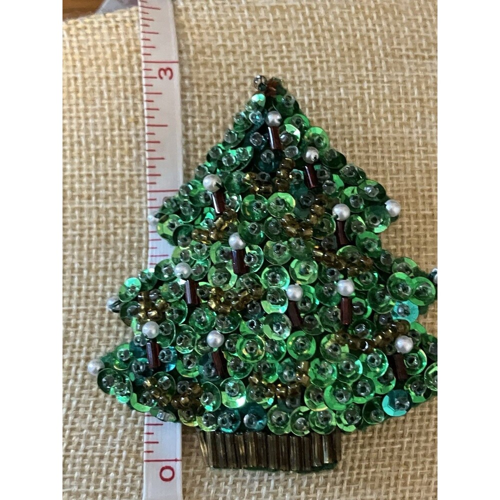 Bead & Sequin Embroidered Christmas Tree Pin Brooch Hand crafted 3" - Picture 4 of 4
